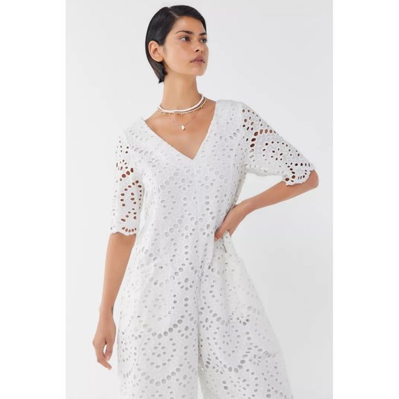 Vetiver Halcyon White Eyelet Wide Leg Jumpsuit Size XS - Picture 2 of 16